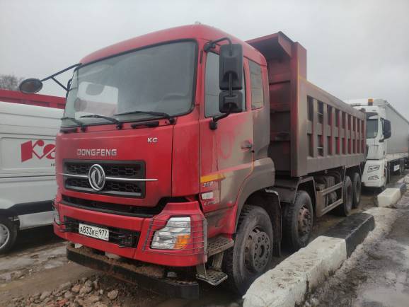 Самосвал DONGFENG KC