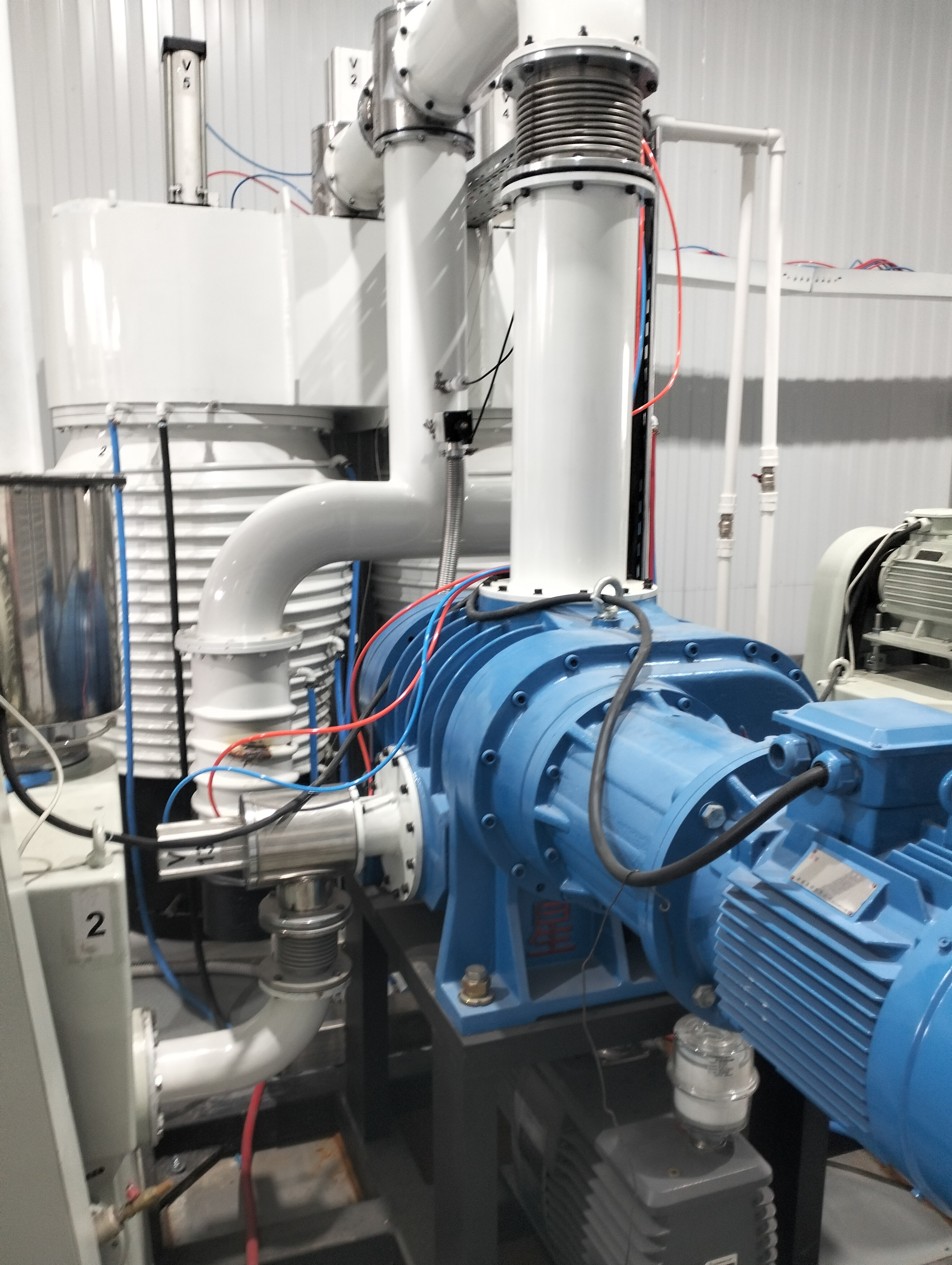 Машина для вакуумной метализации