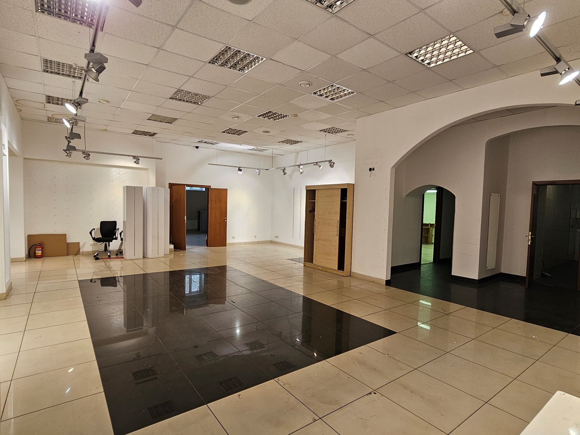 Нежилое помещение, 347,4 кв.м.